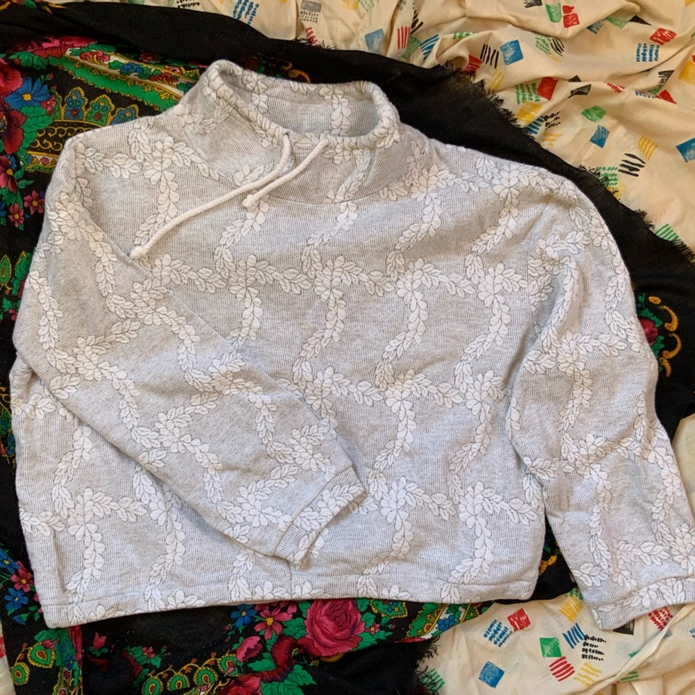 Vintage 90’s Katelyn Rose crop pull over grey with white pattern sweatshirt